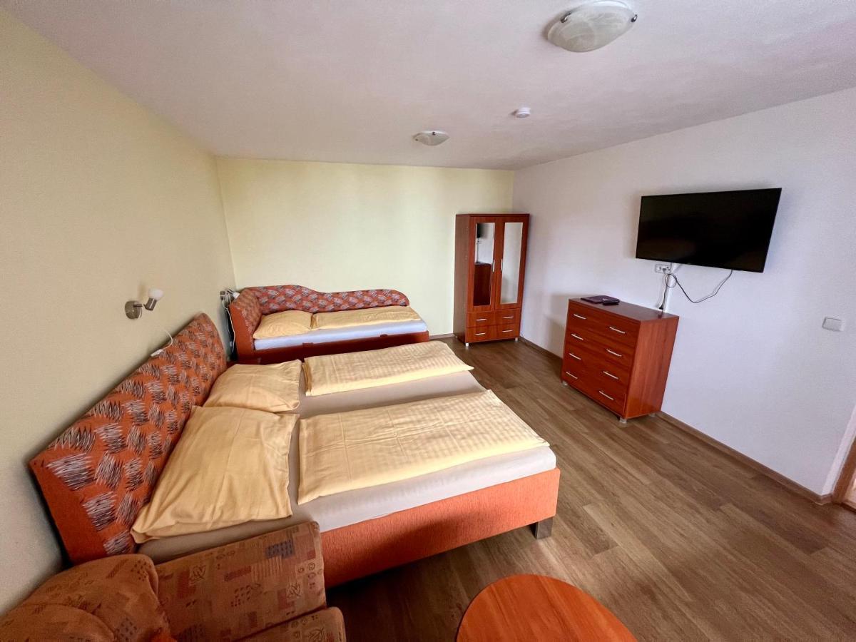 Horsky Hotel Paprsek Staré Město Exterior foto